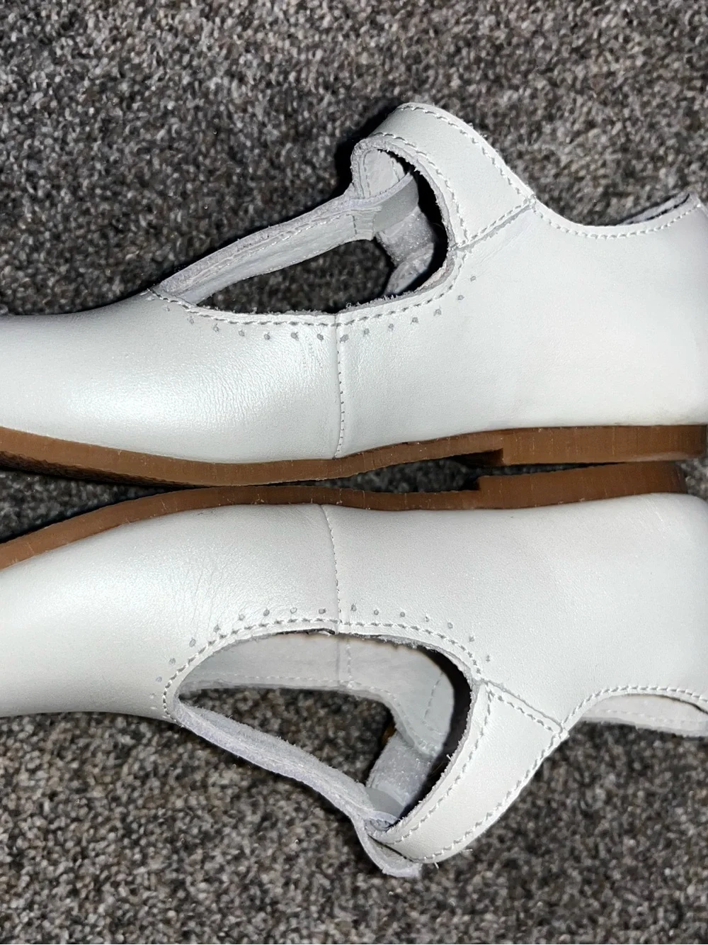 Lamour white dress school shoes girls 10c euc